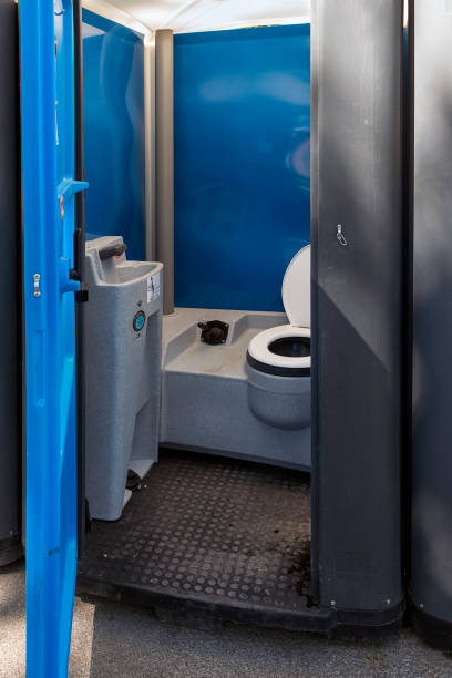 Best Porta potty delivery and setup  in Hahira, GA